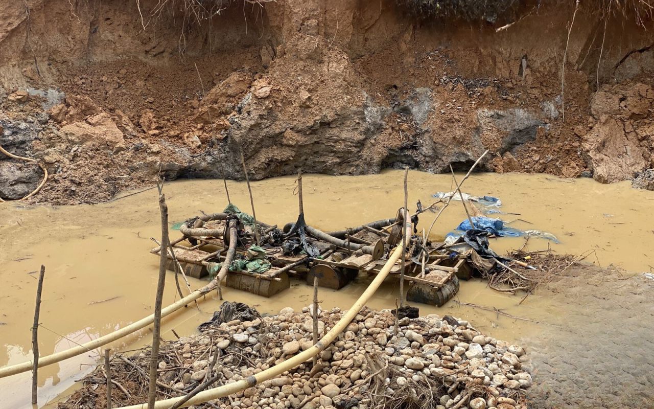 Inutilizadas ocho unidades de extracción minera ilegal en  Puerto Caicedo, Putumayo 