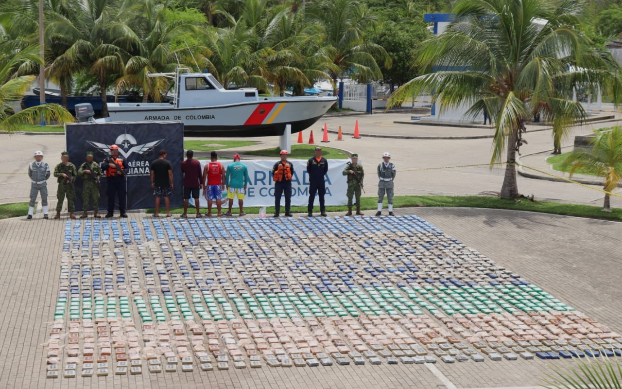Más de 2.000 kilogramos de sustancias ilícitas fueron incautadas en el Caribe colombiano