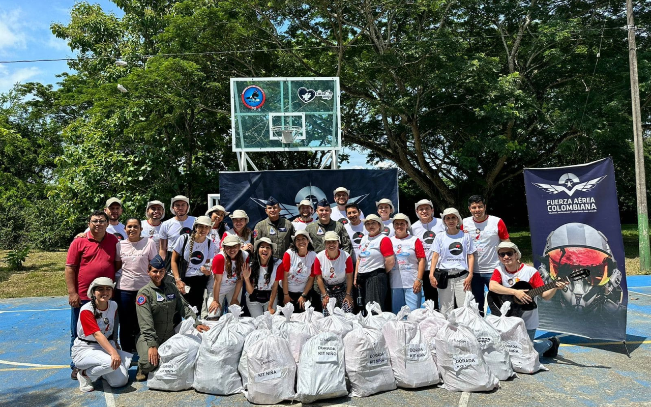 Con más de 300 kits escolares se contribuye a la educación en el Magdalena Centro