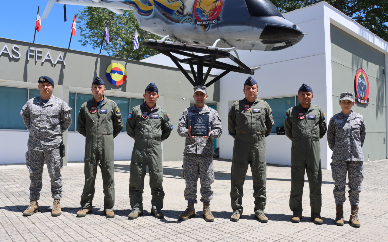 Destacado reconocimiento a la excelencia en seguridad y prevención de accidentes aéreos