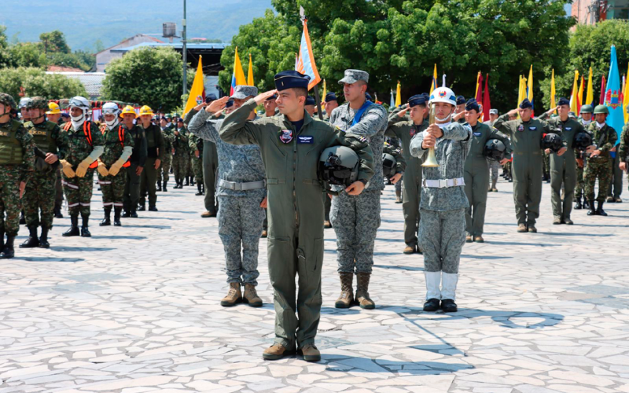 Melgar conmemora el aniversario de la Batalla de Boyacá con actos protocolarios y desfile militar