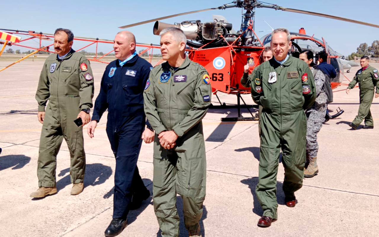 Acordado programa de cooperación bilateral con la Fuerza Aérea Argentina