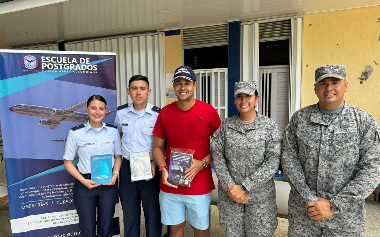 Destacada participación del Grupo Aéreo del Caribe en la Feria Internacional del Libro de San Andrés