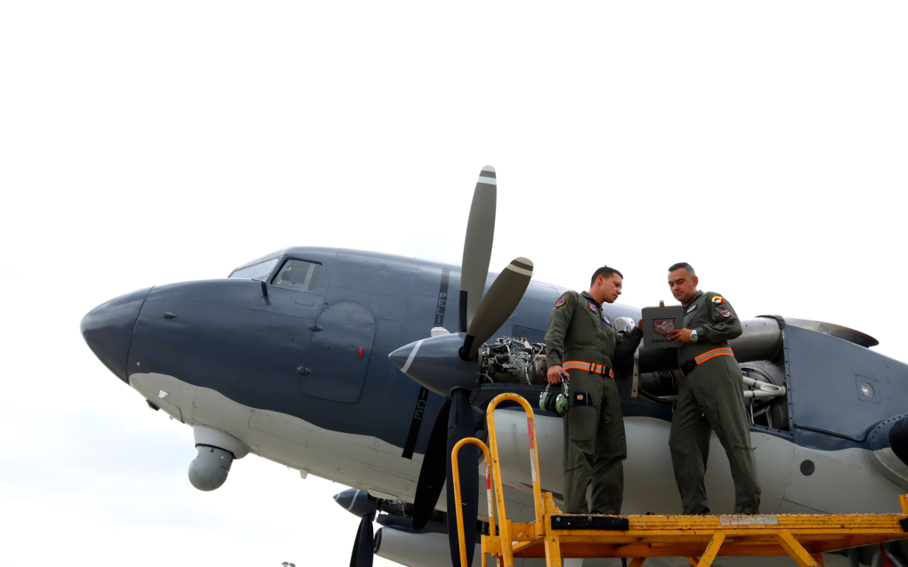 Honor y gratitud a nuestro Comando Aéreo de Mantenimiento en sus 100 años