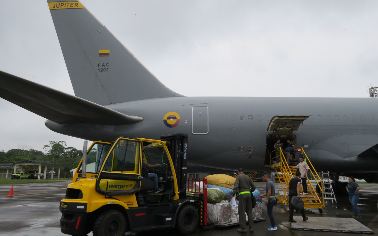 Proyecto social y ambiental en Amazonas es apoyado por su Fuerza Aérea