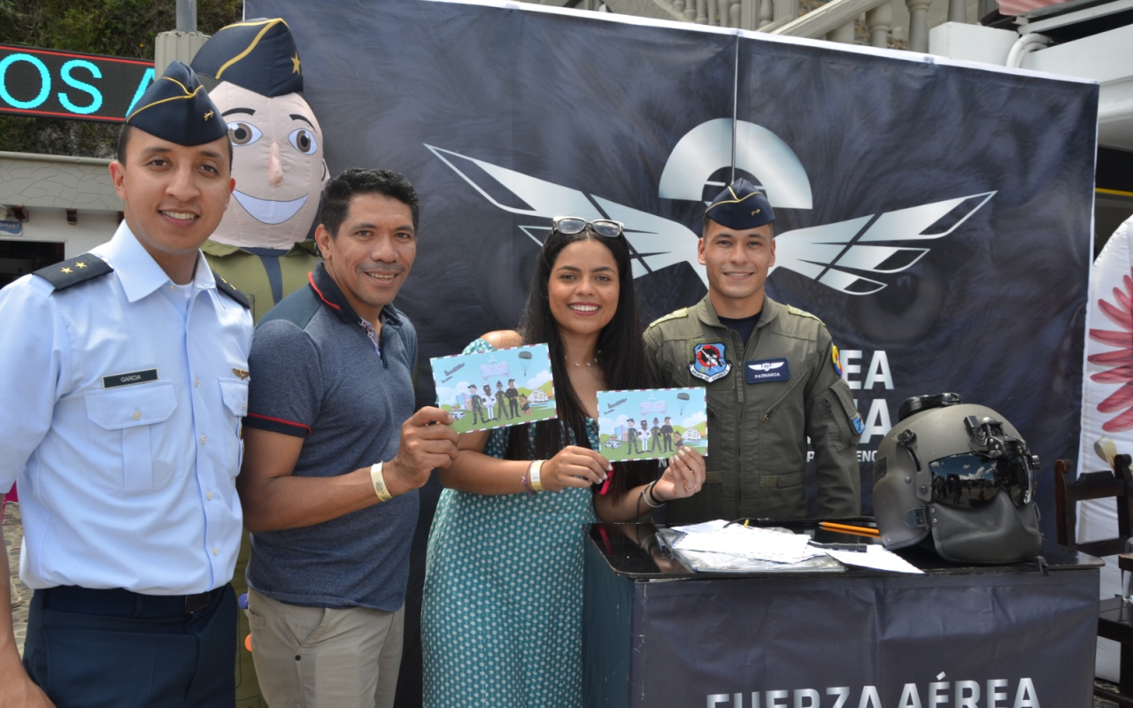 La Fuerza Aérea Colombiana más cerca de las regiones