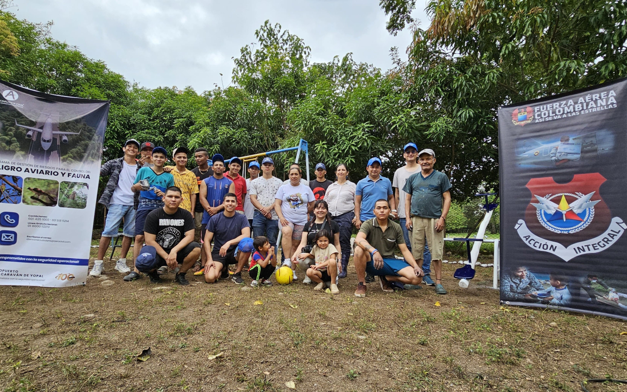 Fuerza Aérea Colombiana promueve la iniciativa "Adopta un parque" en Yopal, Casanare