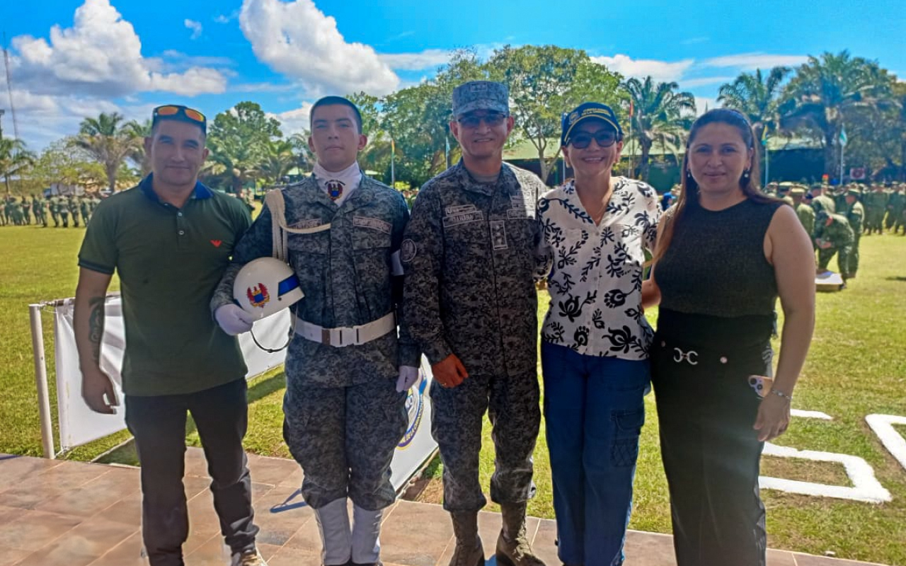 En Puerto Carreño, se dio inicio a las celebraciones navideñas con una emotiva ceremonia militar