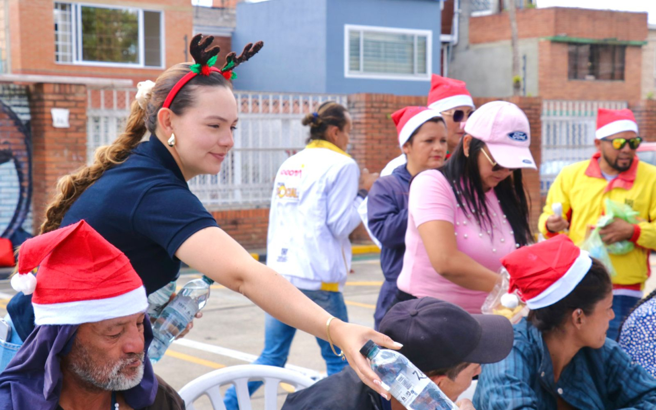 CATAM Celebra la Navidad con una Jornada de Autocuidado en Fontibón