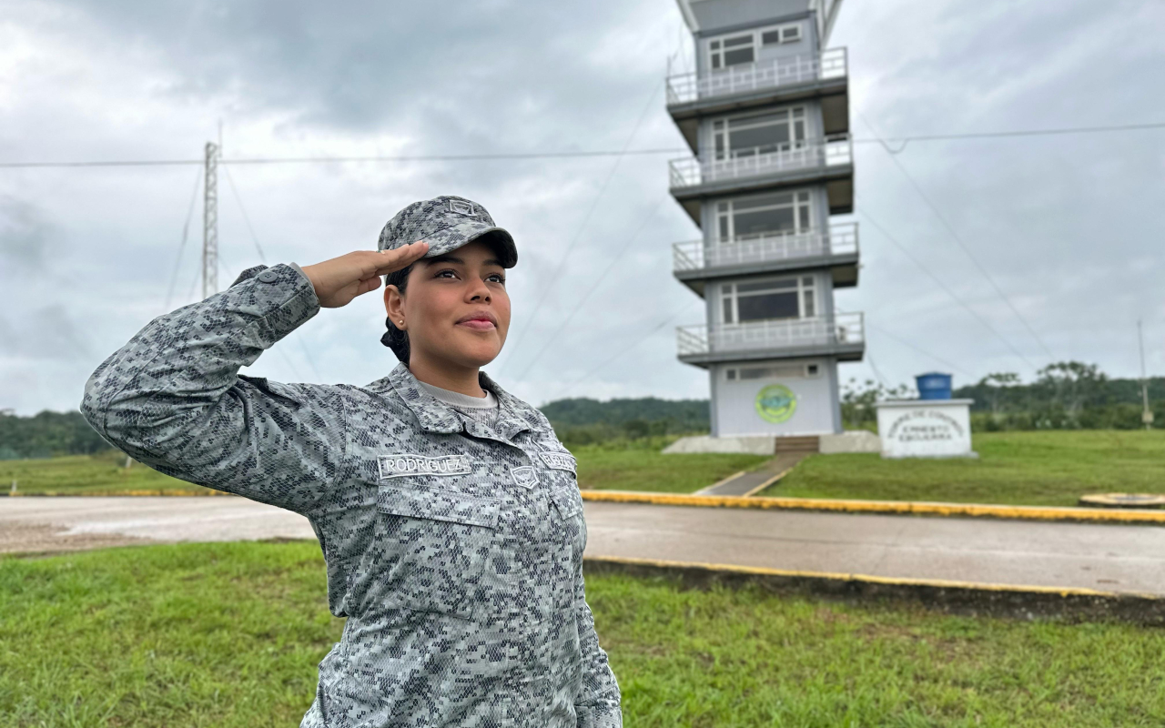 Primera Supervisora de Tránsito Aéreo en el Caquetá