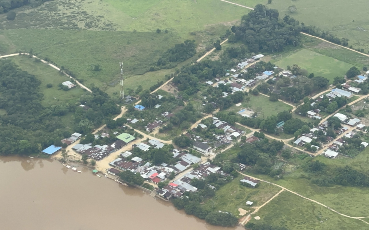 Vigilancia aérea fortalece la seguridad durante Semana  Santa en el suroriente colombiano 