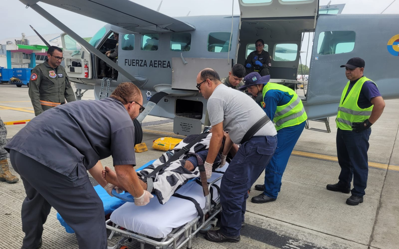 Traslado aeromédico exitoso por el Grupo Aéreo del Caribe