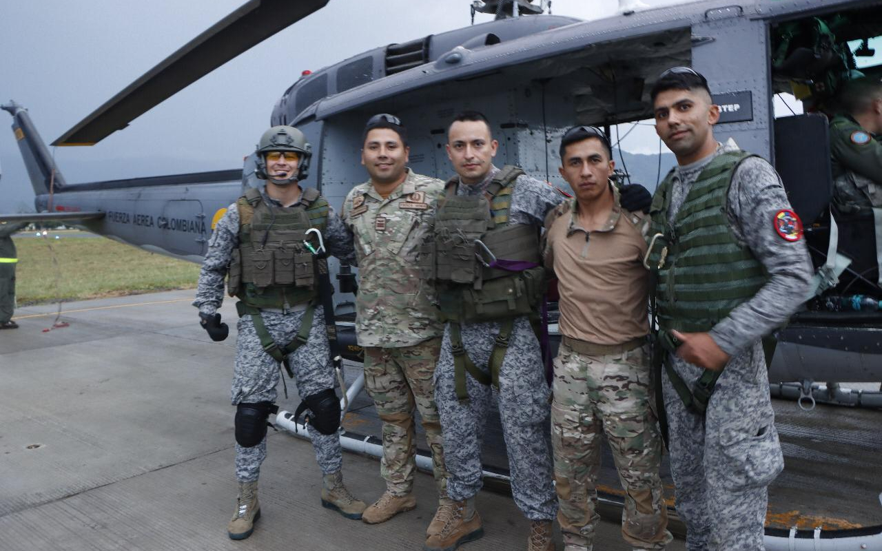 Colombia y Perú fortalecen la interoperabilidad aérea en Vulcano IV 2025