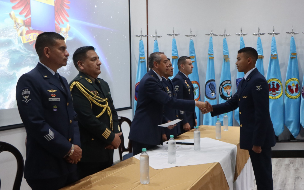 Finalizó curso internacional que fortalece capacidades de binomios caninos en seguridad