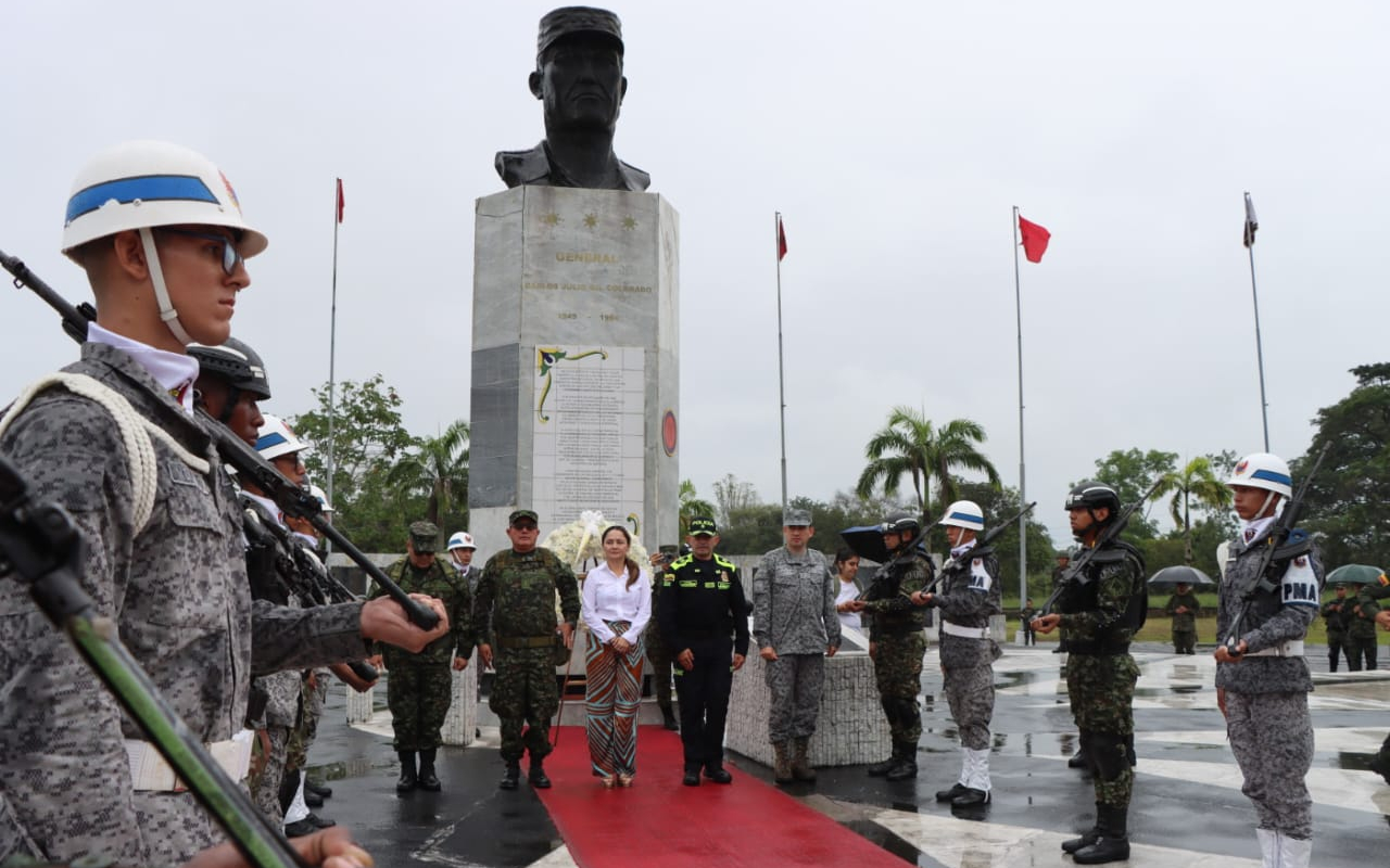 Reconocimiento a los héroes de la nación y sus familias en Villavicencio