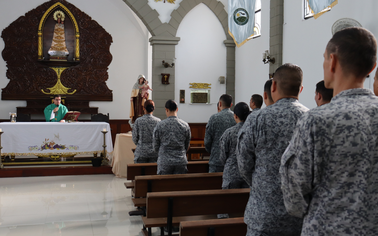 Eucaristía en honor a los Héroes de la Nación y sus familias