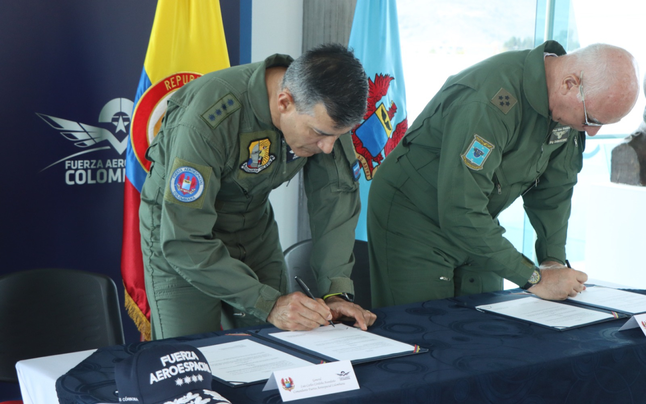 Nuevo impulso a la cooperación con la Fuerza Aérea Brasileña
