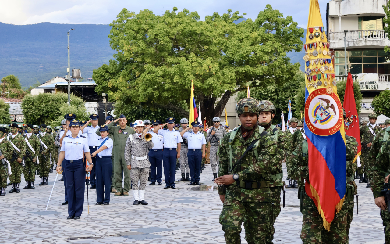 Fuerza Aeroespacial Colombiana conmemoró 205 años de independencia en Melgar, Tolima