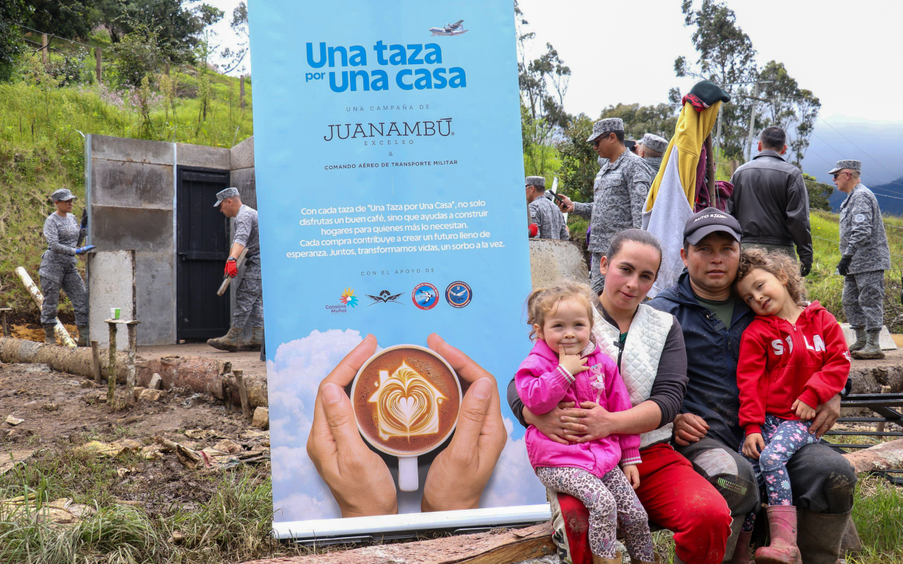 Construyendo esperanza: un nuevo hogar para la familia Hernández