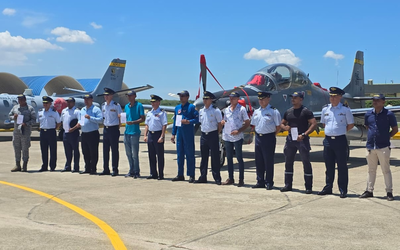 Reservistas de Primera Clase son exaltados en la Base Aérea de Malambo