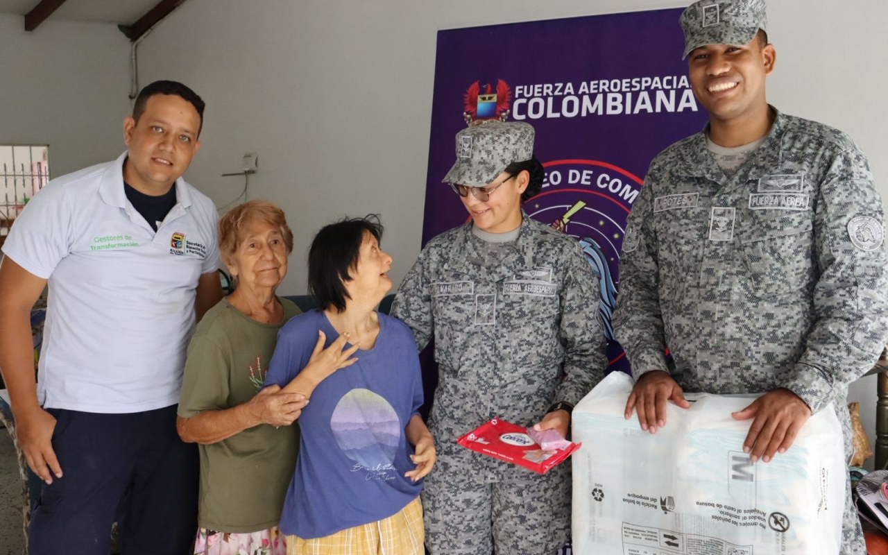 Población vulnerable en Yumbo fue beneficiada con insumos de higiene udas en sus hogares