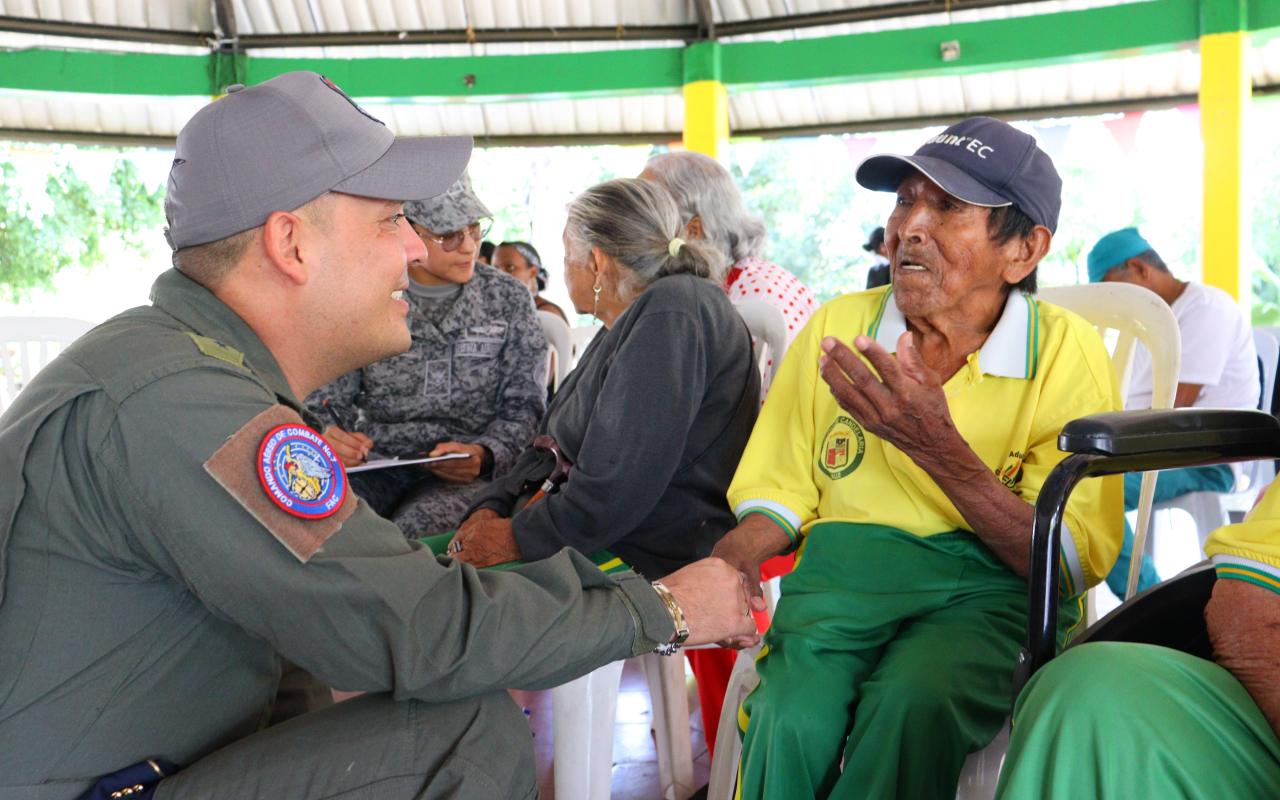 Entrega de insumos fortalece el apoyo a población vulnerable en Candelaria