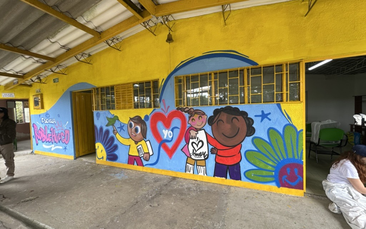 Alianzas solidarias embellecen Escuela Rural en Bojacá con el Plan Corazón Amigo