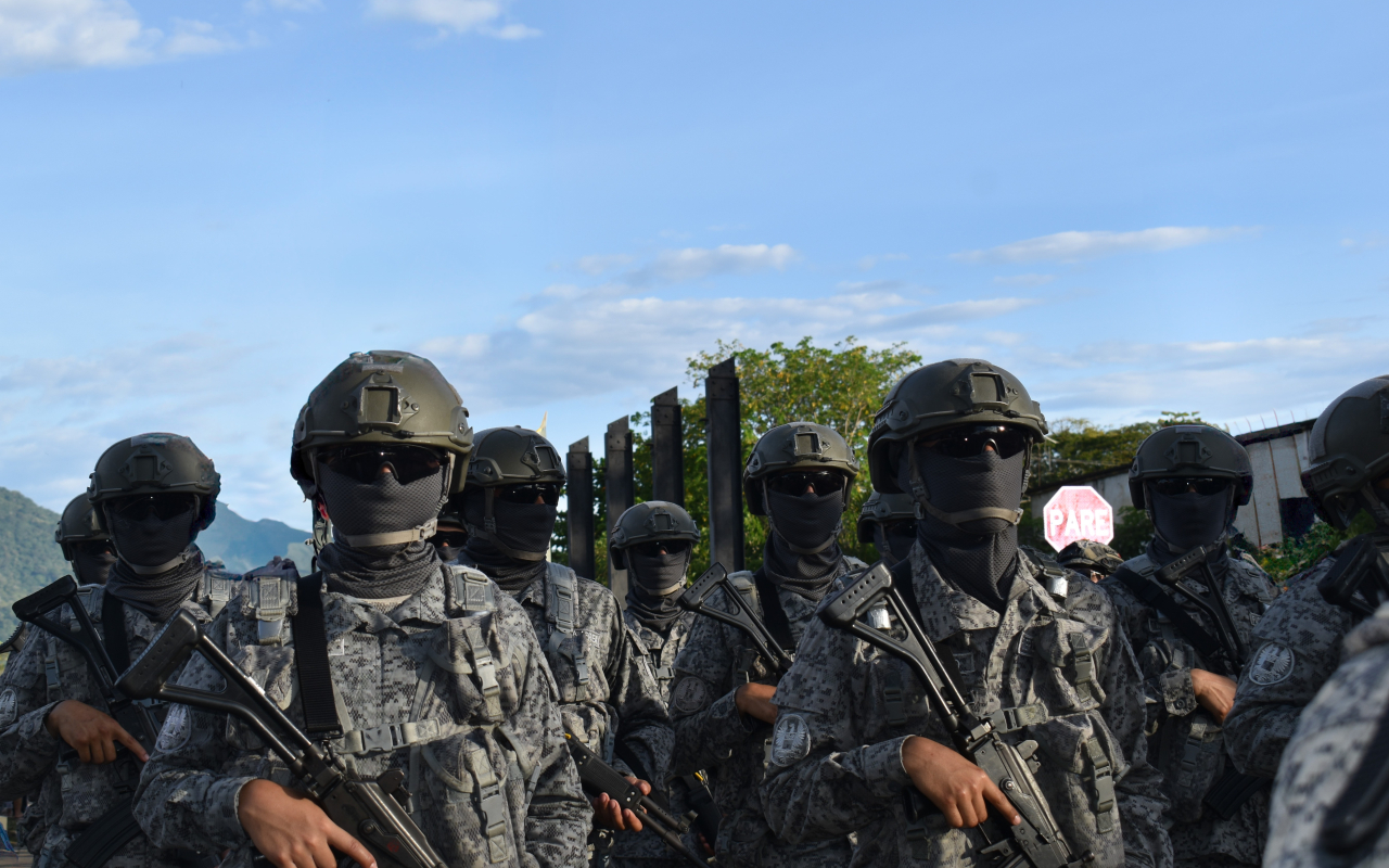 Patrullajes terrestres refuerzan la seguridad en Puerto Salgar y La Dorada