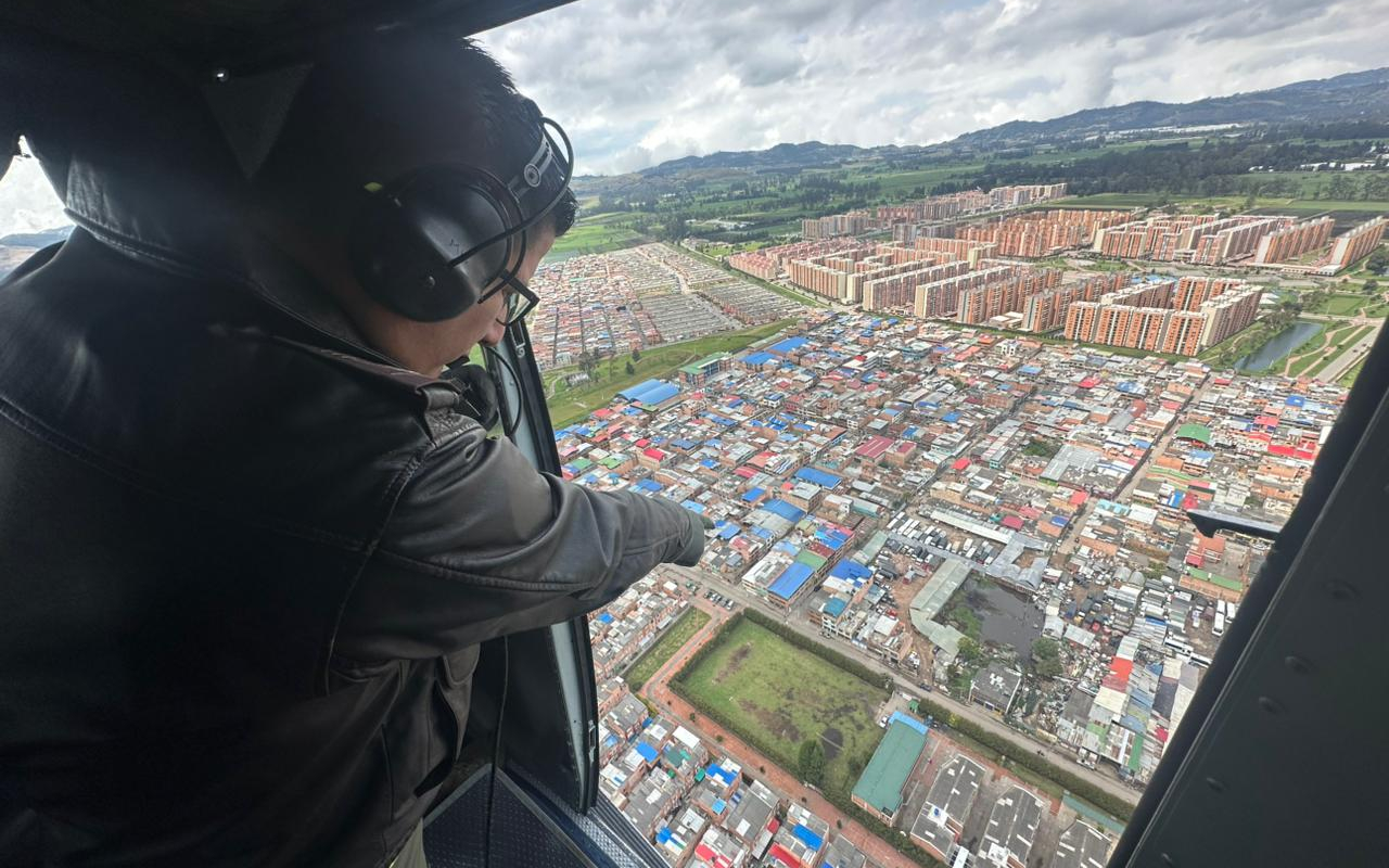 Con amplio dispositivo, su Fuerza Aeroespacial Colombiana refuerza la seguridad durante elecciones 