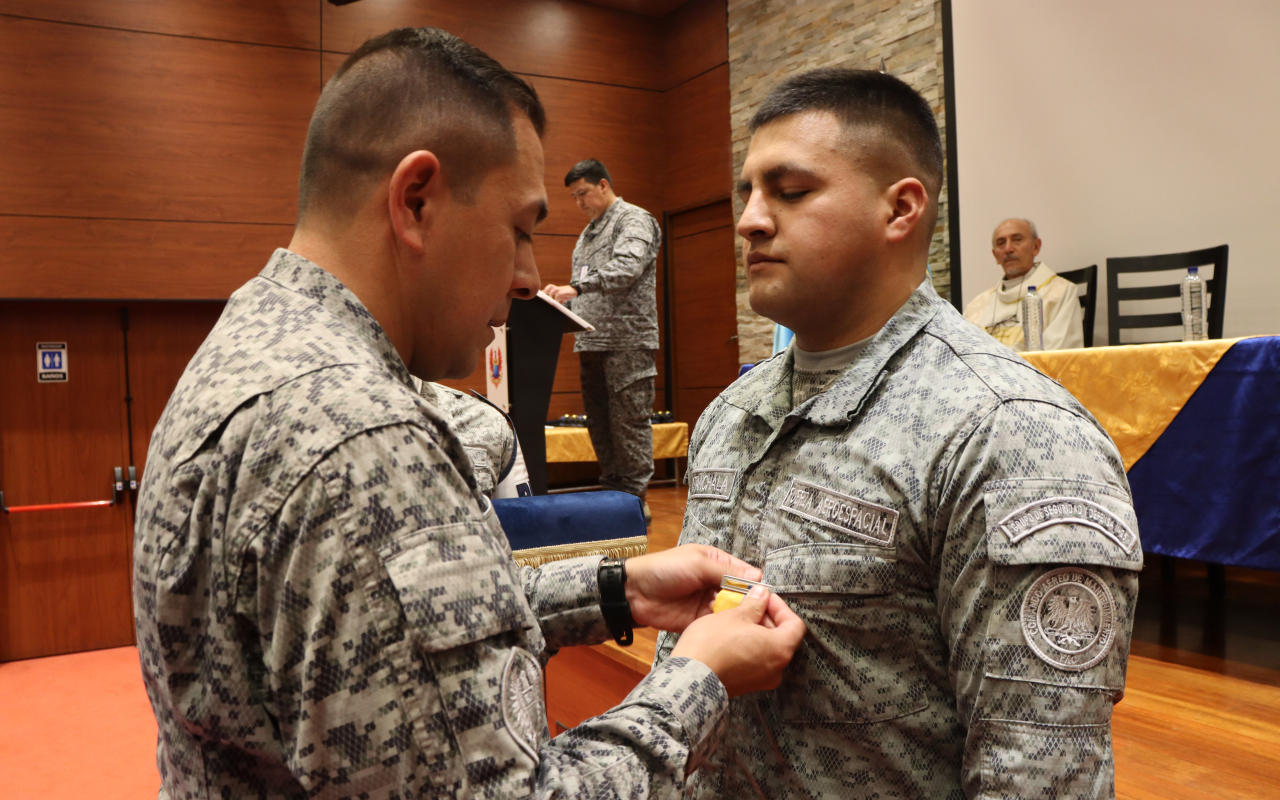 Joven soldado de Pasto es galardonado con medalla ‘Juan Bautista Solarte Obando’