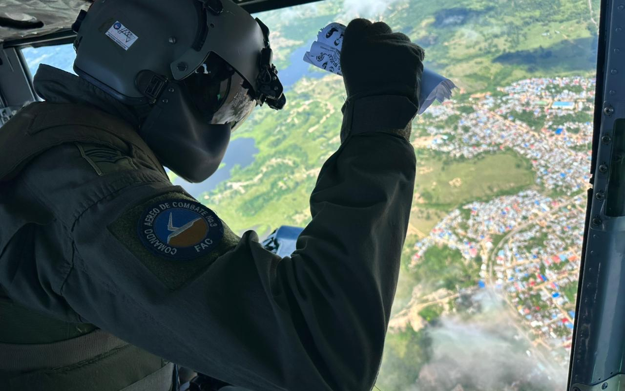 Desde el aire se invita a ciudadanos a denunciar actos delictivos en Bolívar 