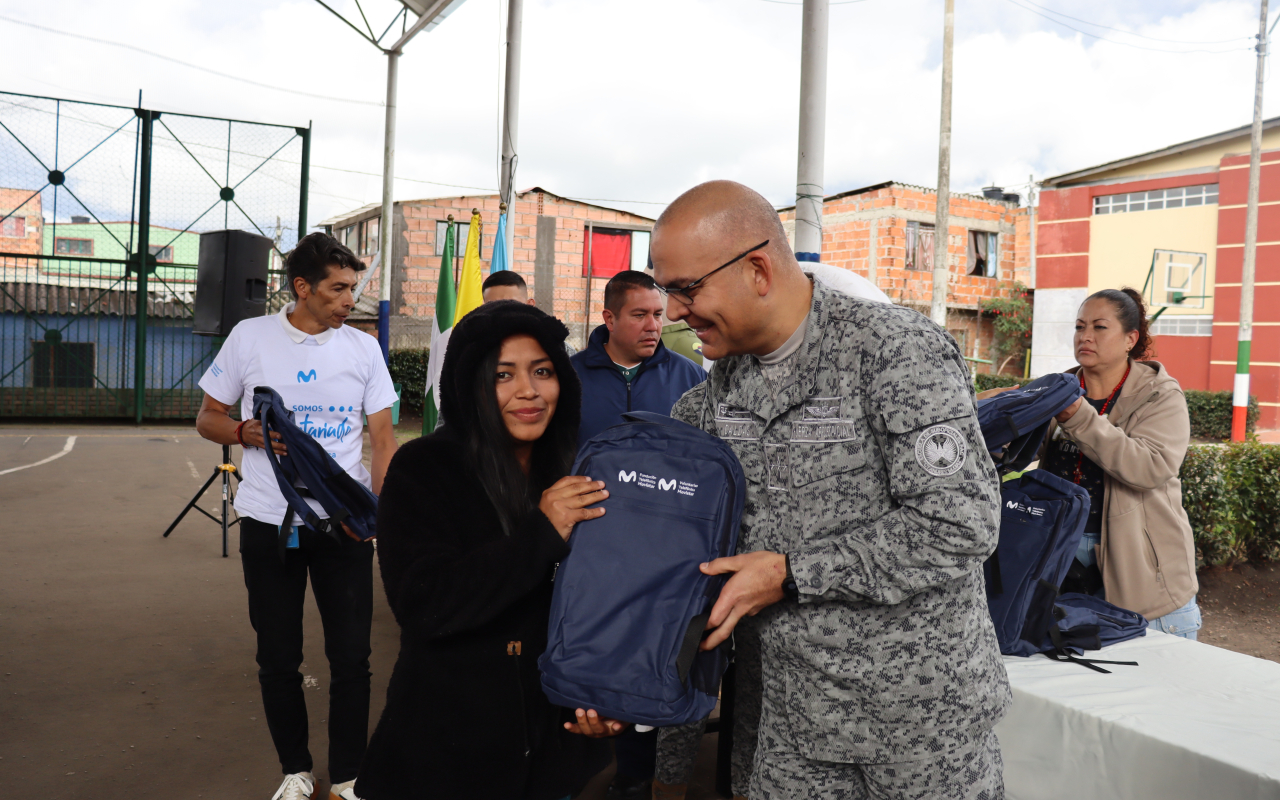 Institución educativa de El Rosal, Cundinamarca, es beneficiada con Plan Corazón Amigo