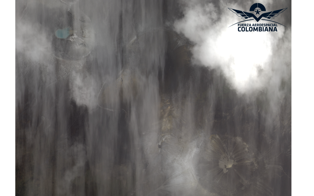 Vigilancia y reconocimiento aéreo sobre el volcán Puracé en el Cauca