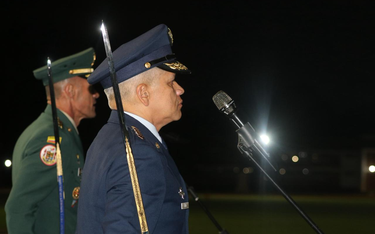 Reconocimiento y toma de mando en la Fuerza Aeroespacial Colombiana