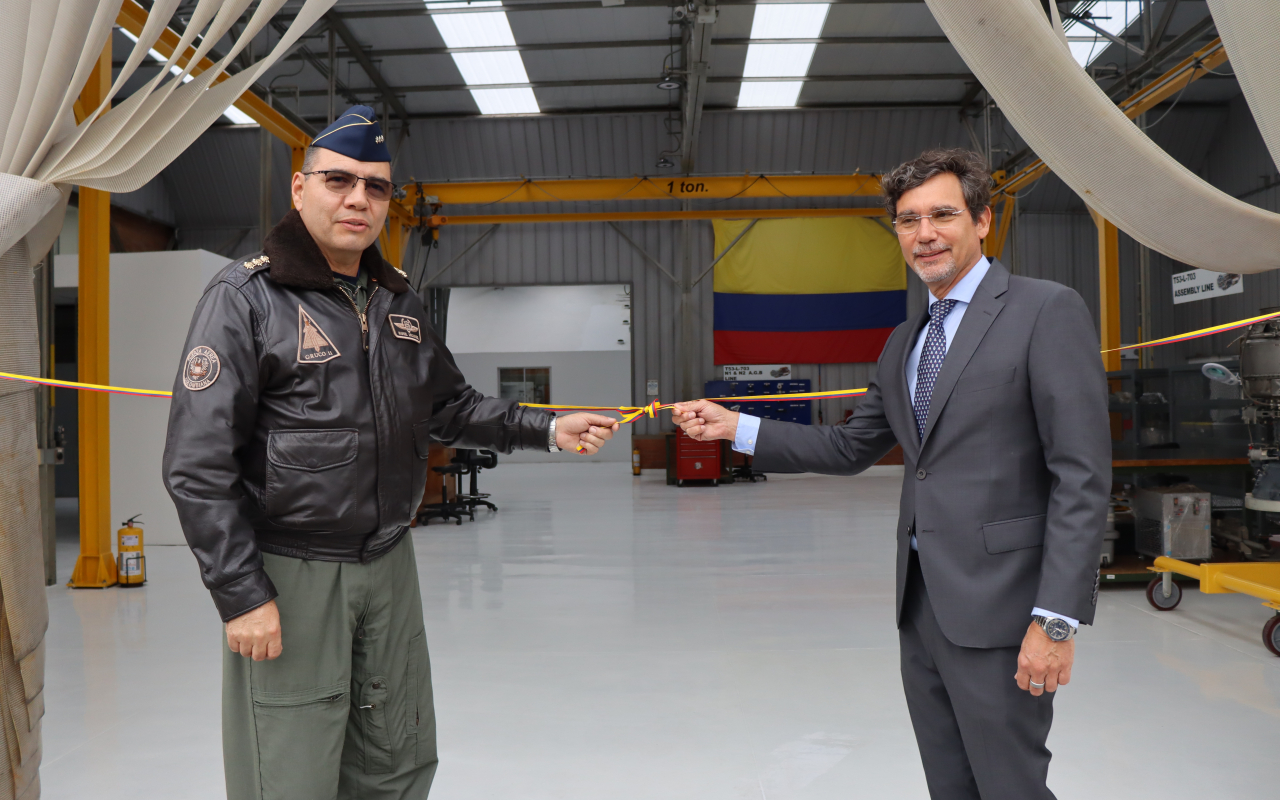 Fuerza Aeroespacial Colombiana inaugura Taller Depot T-53 para fortalecer el mantenimiento aéreo
