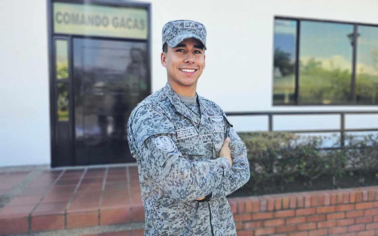 Más allá del uniforme, una vida al servicio de la comunidad