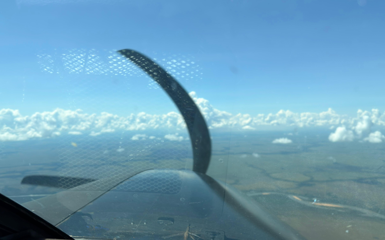 Vigilancia aérea fortalece gestión del riesgo en el Parque Nacional El Tuparro