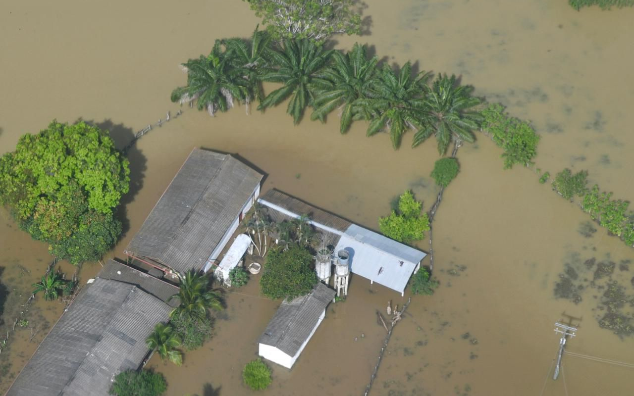 Desde el aire se evalúan inundaciones del río Sinú para fortalecer ayuda humanitaria en Córdoba
