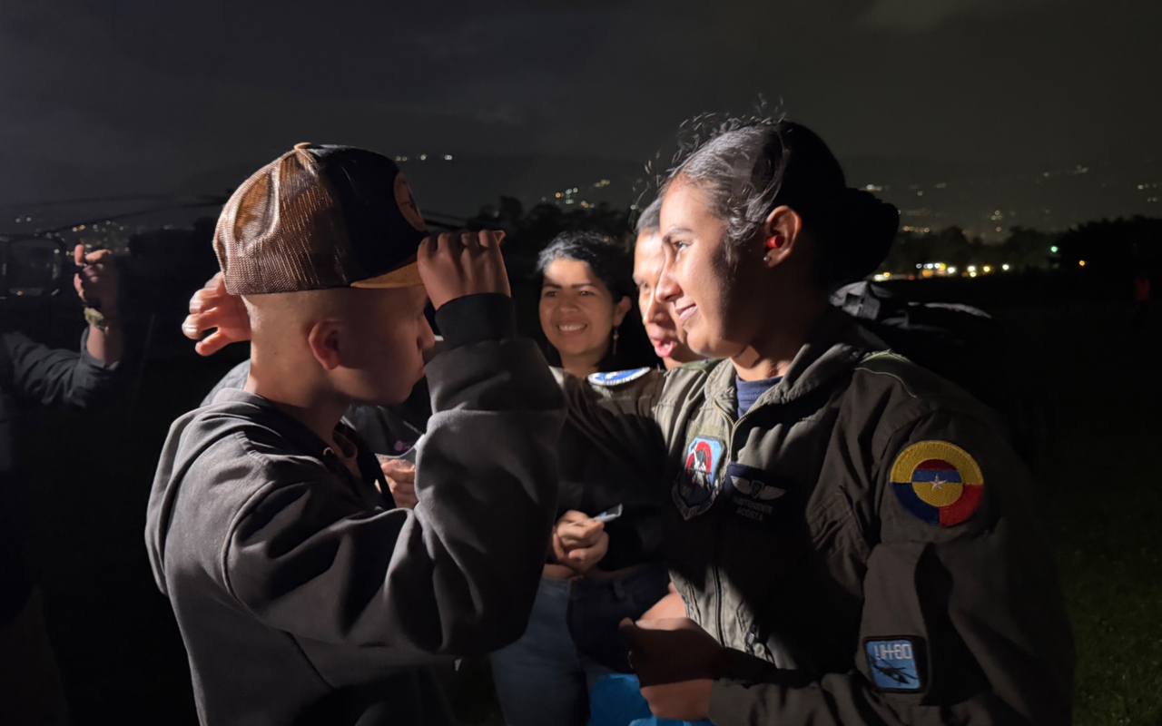 Entre alas y esperanza: traslado aéreo hace realidad el sueño de un niño