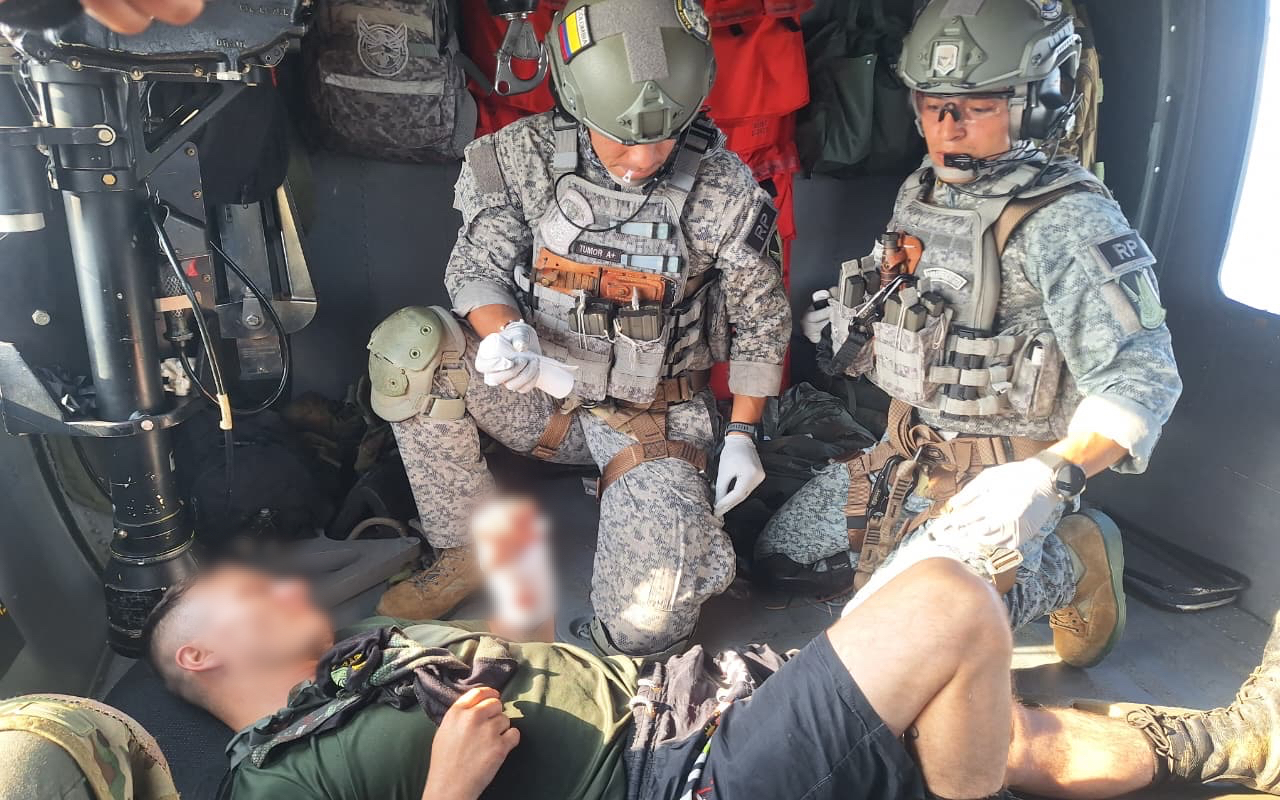 Militar herido por drones en Catatumbo fue trasladado de urgencia en helicóptero