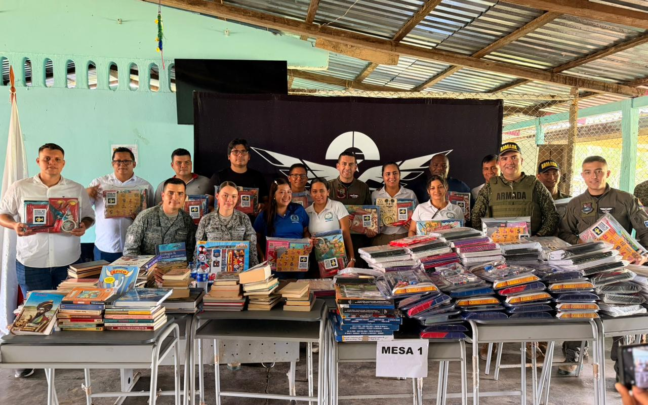 Entrega de kits escolares fortalece aprendizaje y desarrollo en institución educativa del Caquetá 