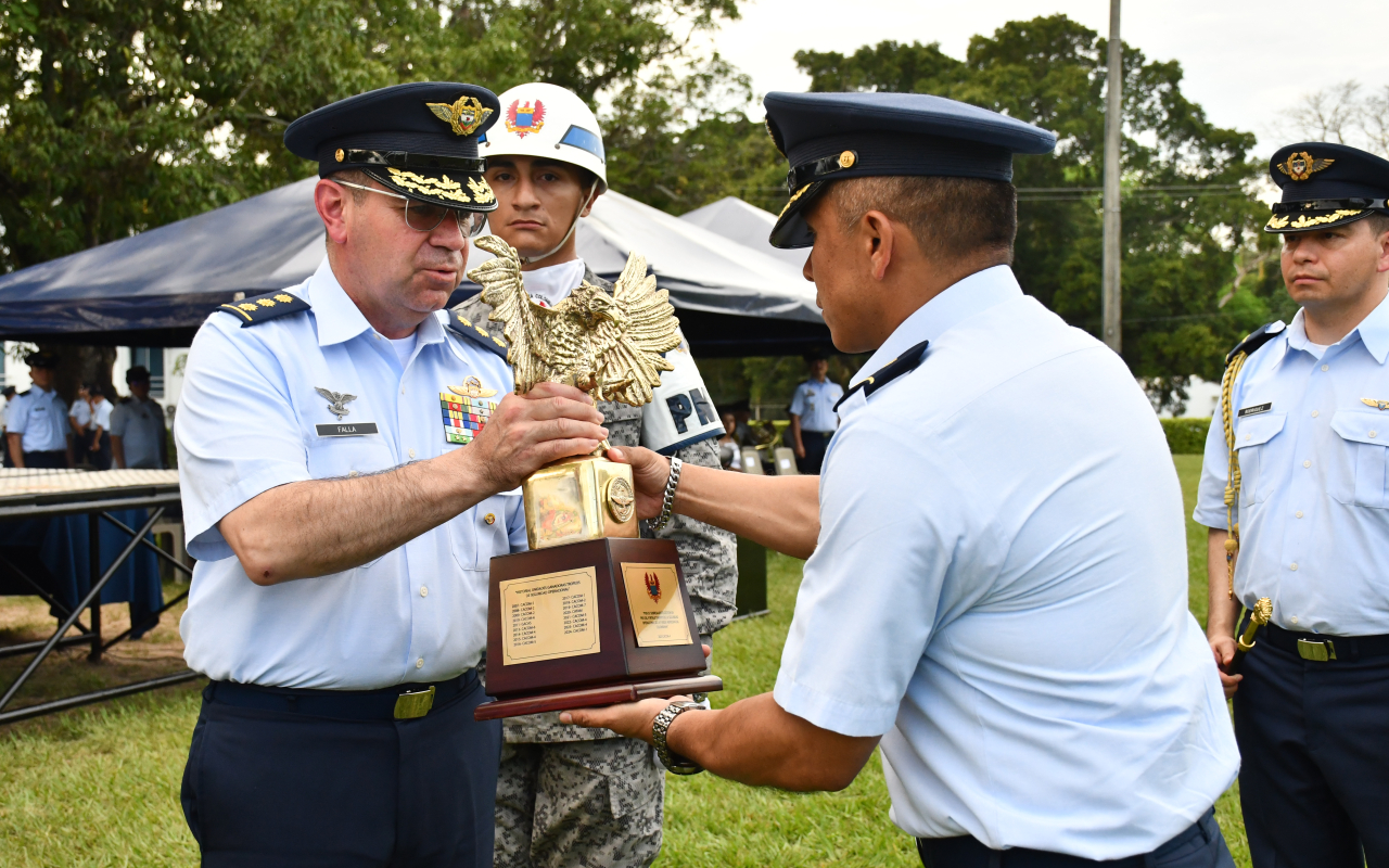 Máxima distinción en seguridad operacional es otorgada tres veces en cinco años