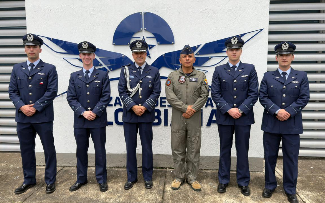 Así se forman cuatro Subtenientes de Chile para cumplir misiones operaciones 