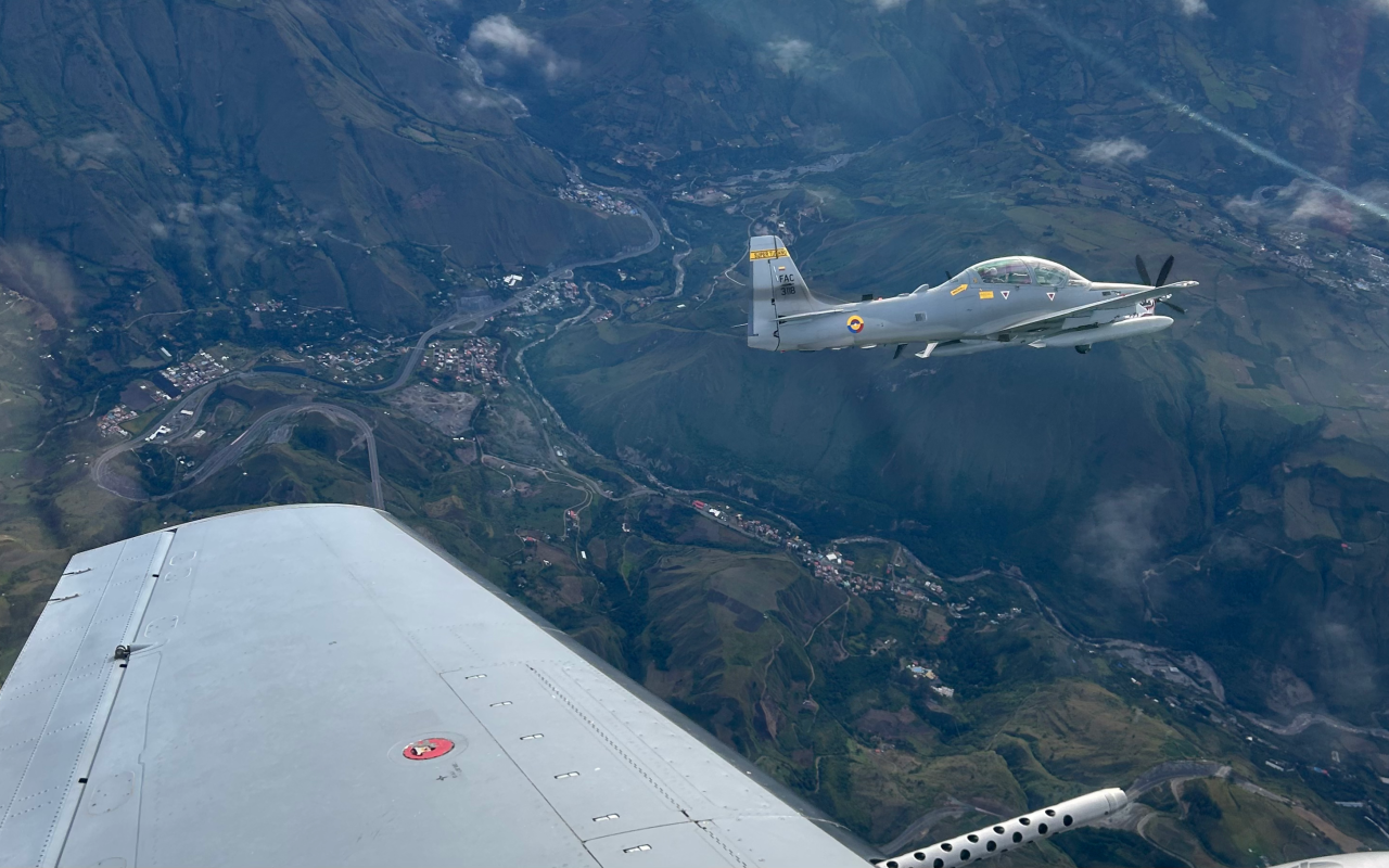 Capacidades aéreas acompañan el retorno de viajeros en el suroccidente colombiano  