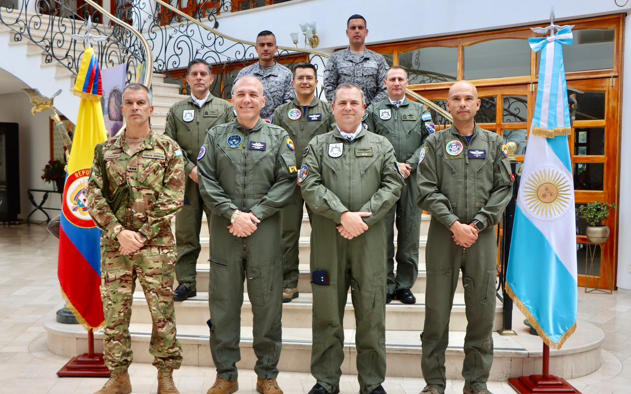 Fuerzas Aéreas de Argentina y Colombia impulsan capacidades mediante cooperación bilateral