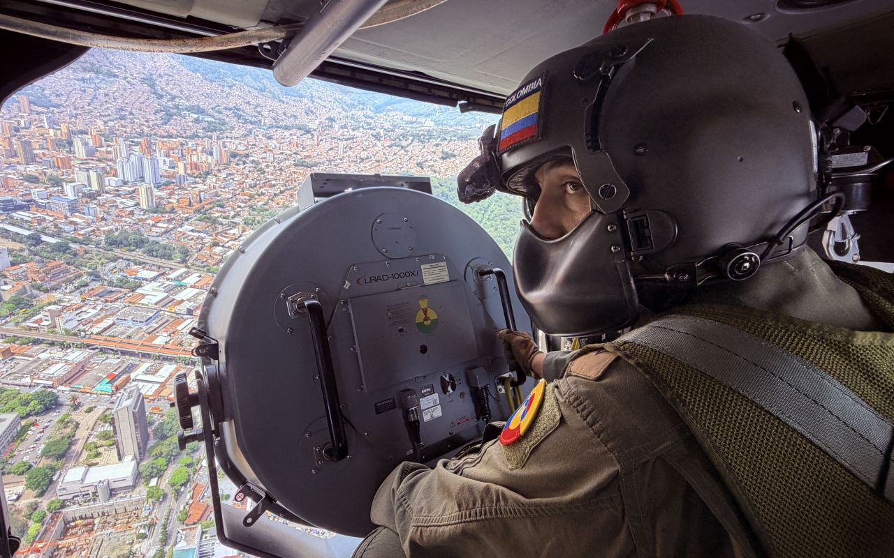 Misiones de perifoneo aéreo brindan tranquilidad a los votantes en Antioquia
