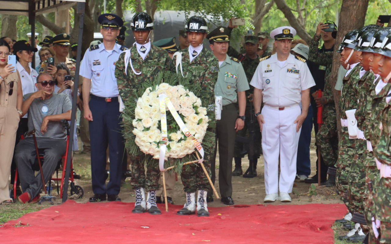 Héroes de la Nación y sus Familias fueron homenajeados en ceremonia militar