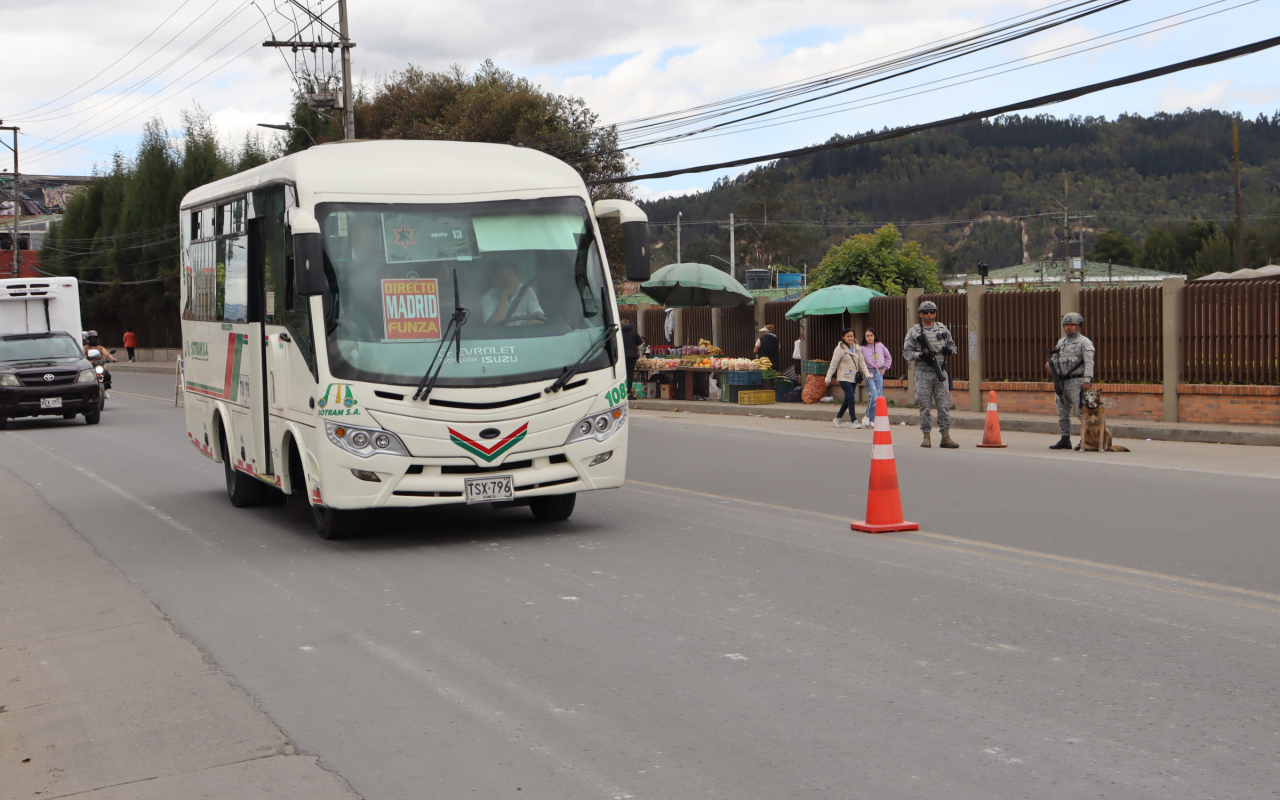 Plan Viaje Seguro refuerza la seguridad vial en carreteras de la Sabana de Occidente 
