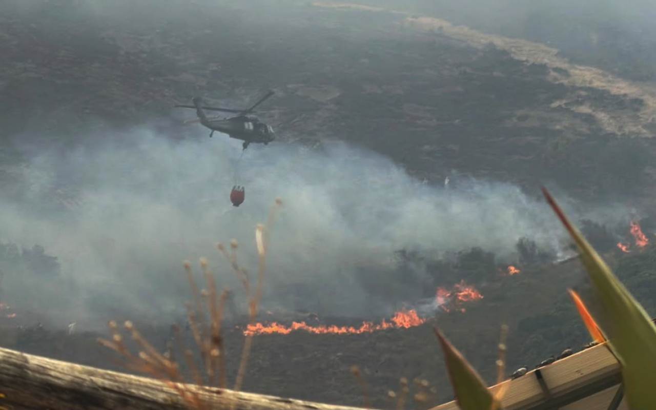 Fuerza Aérea fortalece respuesta ante incendio forestal en Villa de Leyva