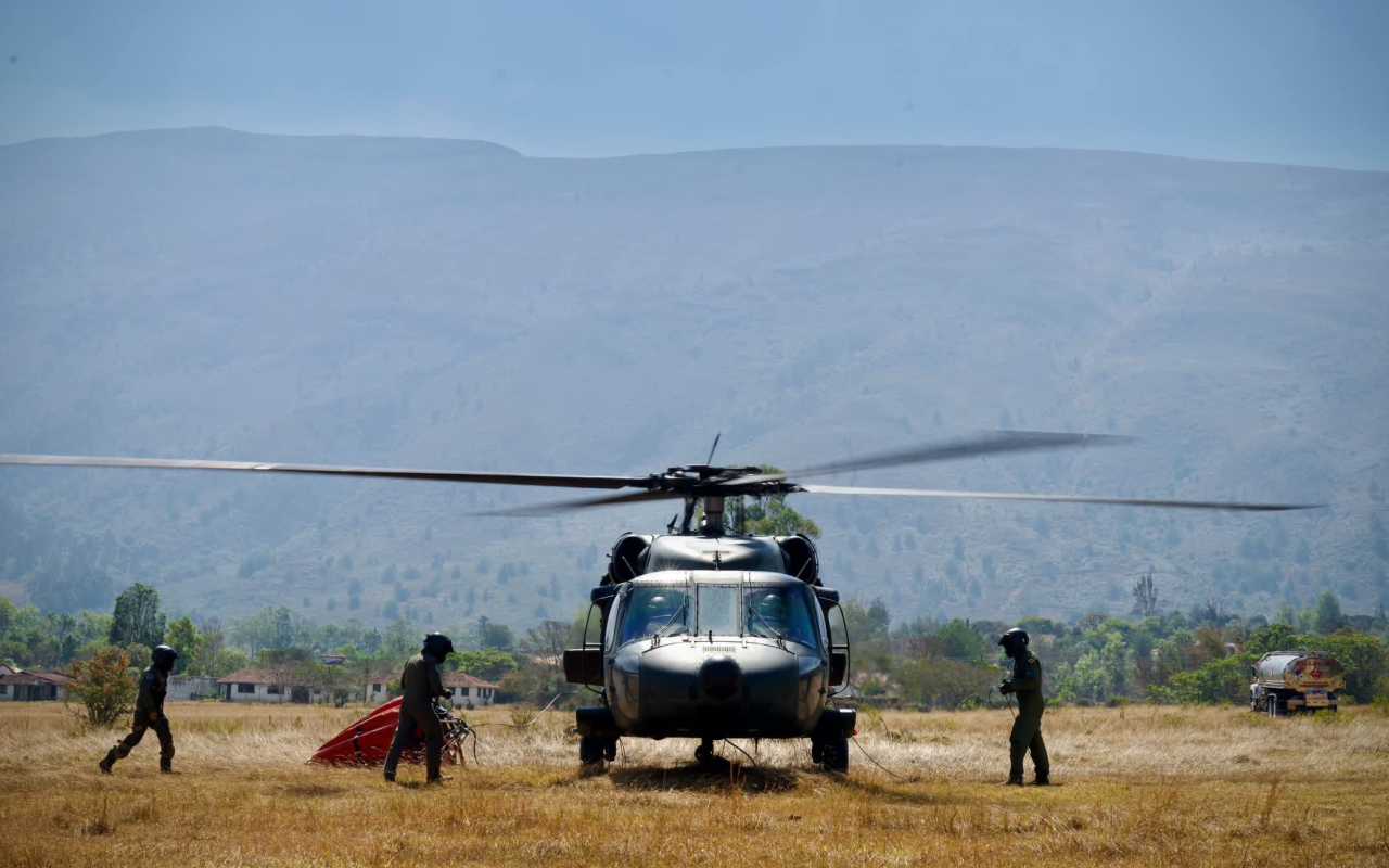 La Fac continúa esfuerzos para controlar emergencia en Villa de Leyva
